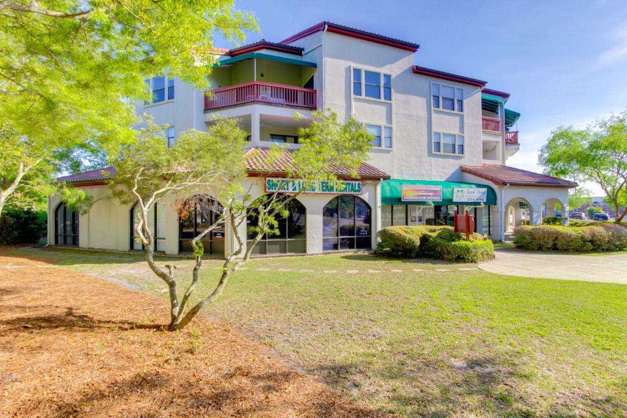 The At St. Thomas Square # 1205b Hotel